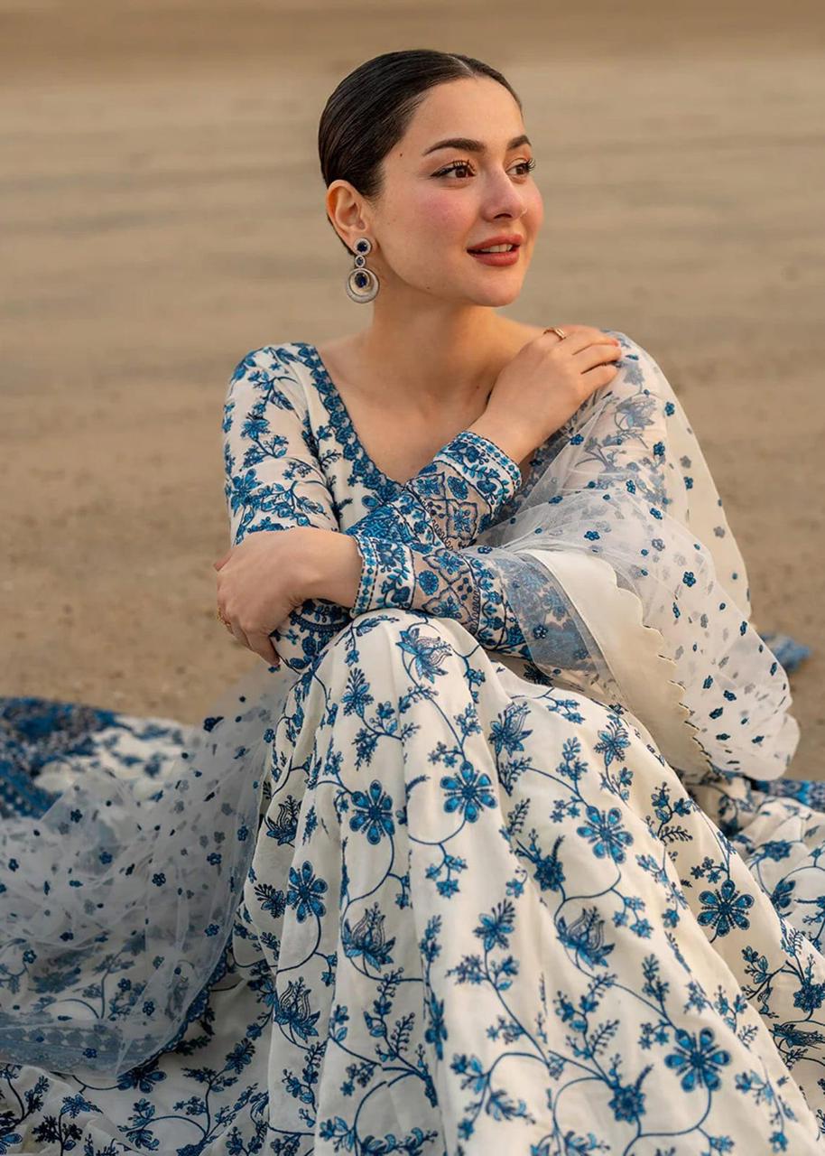 Most Demanded Edition 2026 – 3PC Lawn Digital Print & Embroidered Unstitched Suit
